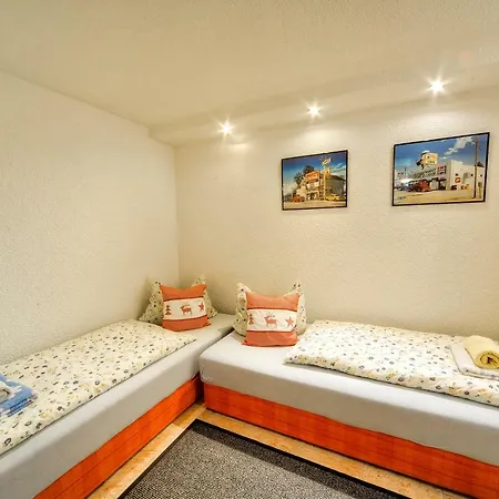 Appartements Und Ferienhaus Gasthof Kanzlersgrund Oberhof  Extérieur photo